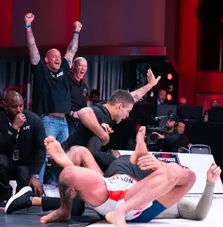 Professor Jubera coaching on UFC Fight Pass for Victor Hugo vs Nicky Rod